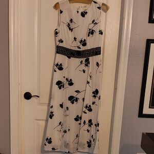 J. Peterman Black and White Floral Midi Dress
